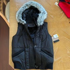 NWT CALVIN KLEIN VEST